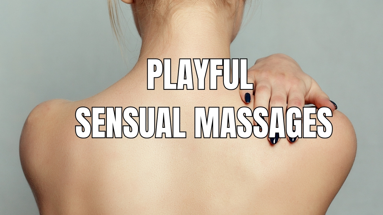 vrouw geeft erotische massage